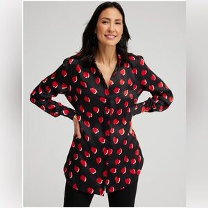 Chicos Stylish Black and Red Women's Heart Top. Chico’s 0.5 or US 6.